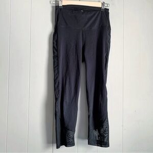 ALL IN MOTION High Waisted Mesh Cropped Ankle Leggings Size SMALL